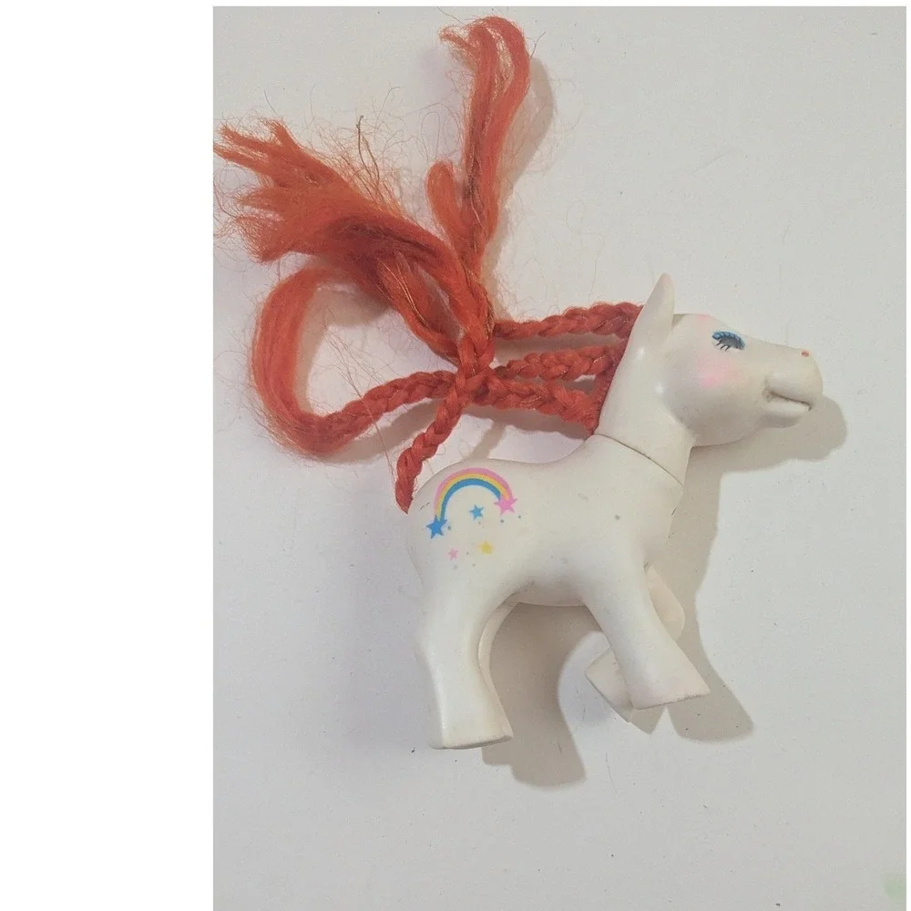 Unbranded vintage white
